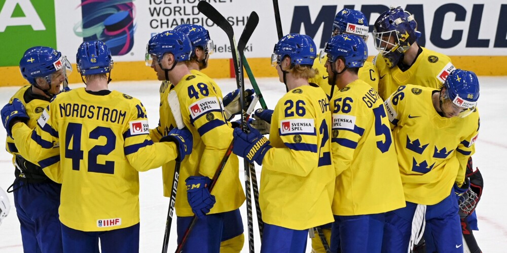 Zviedrijas hokejisti pasaules čempionātā uzvar Austriju; Dānijai graujoša uzvara