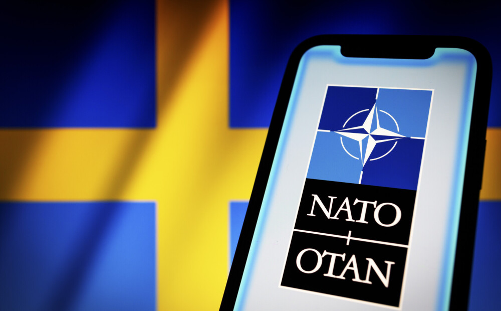 Milzu solis Zviedrijai - sociāldemokrāti atbalsta pievienošanos NATO