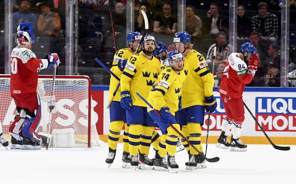 Svenske hockeyspillere beseirer Tsjekkia;  Sveits knuser Danmark