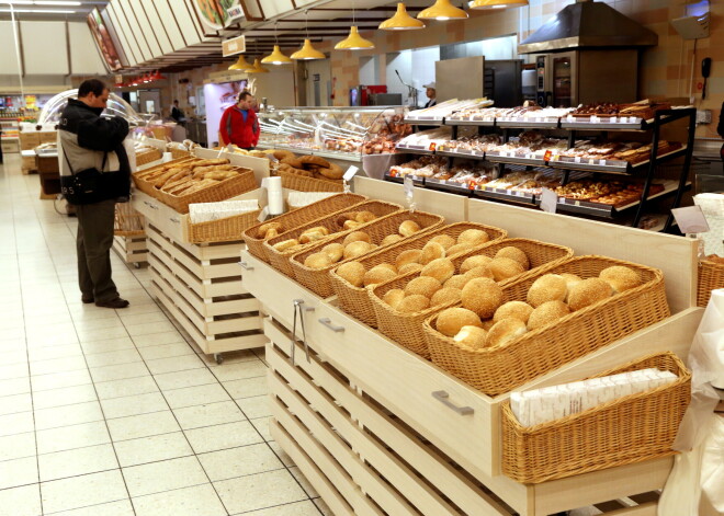 Maizes cena strauji pieaugs, kviešu cena kāpusi debesīs. Vai gaidāms maizes bads?