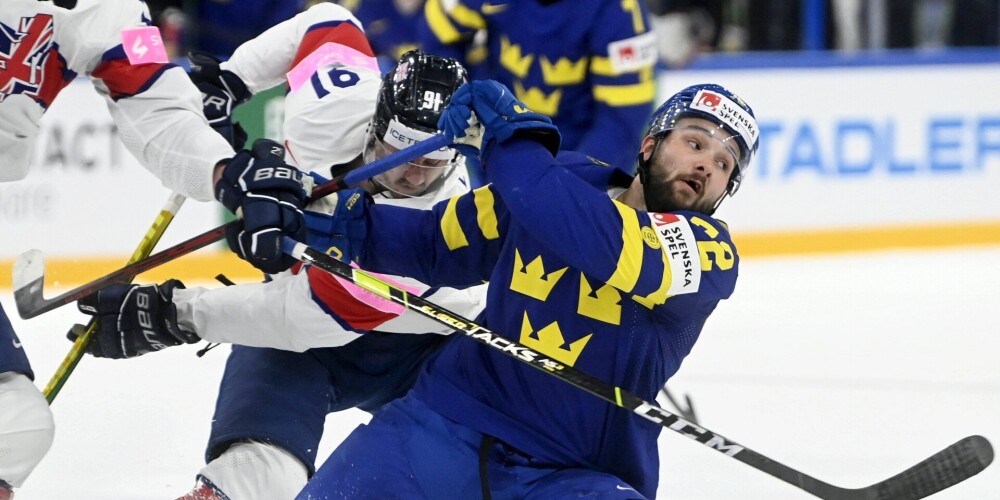 Pasaules hokeja čempionāta spēlēs uzvaras svin Zviedrija un Šveice