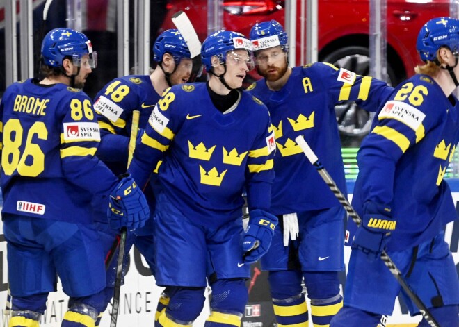 Latvijas pretiniece Zviedrija čempionātam piesaka vēl divus NHL spēlētājus