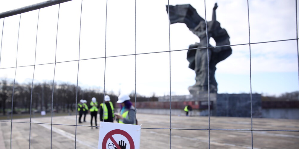 В России заявили, что могут потребовать компенсацию от Латвии за ущерб советским памятникам