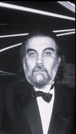 Grieķu komponists un mūziķis Vangelis.