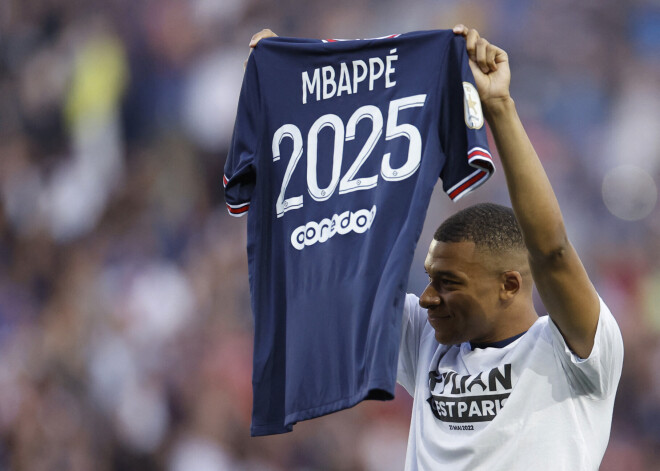Mbapē tomēr piekrīt palikt PSG