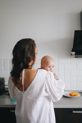 Pabalsts tiks saglabāts, ja vien par nākamo bērnu būs tiesības uz vecāku pabalstu.