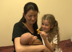 Мама Алла с маленьким Давидом и дочерью Софией