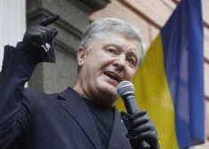 Bijušais Ukrainas prezidents Porošenko vēlreiz netiek izlaists no valsts