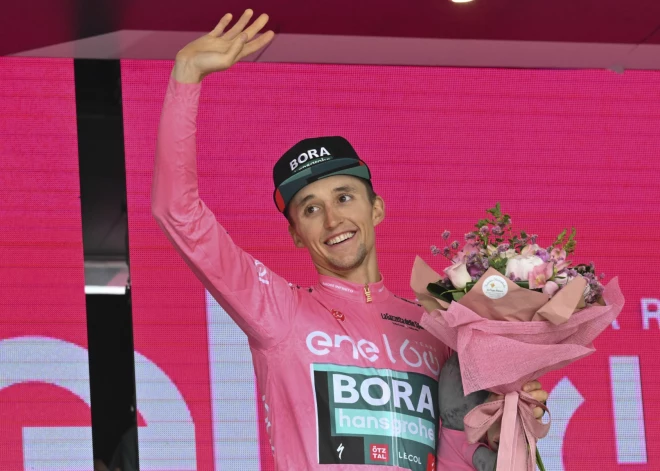 Hindlijs kļūst par šī gada "Giro d'Italia" daudzdienu velobrauciena uzvarētāju