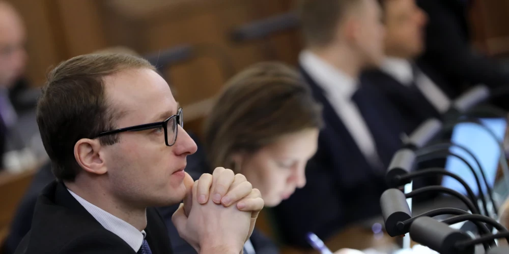Vai Saeima ceturtdien pieņems Civilās savienības likumprojektu? Juridiskās komisijas vadītājs par to piesardzīgi optimistisks