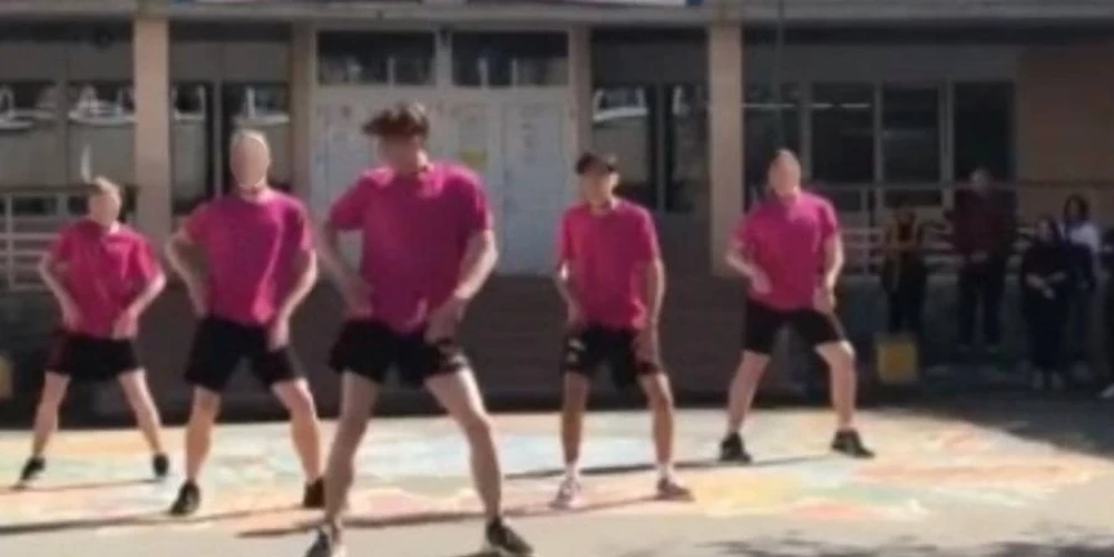 Танец уральских школьников вызвал небывалый скандал