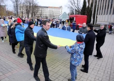 За три месяца войны - 76 уголовных дел в Латвии, связанных с беженцами из Украины