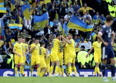 Ukraina viesu lomā ar rezultātu 3:1 (2:0) pārspēja Skotiju.