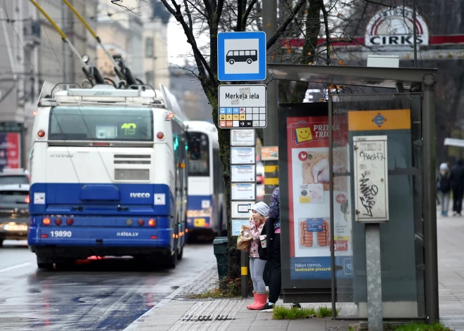 Svētdien Rīgas velomaratona laikā noteiktas izmaiņas sabiedriskā transporta kustībā