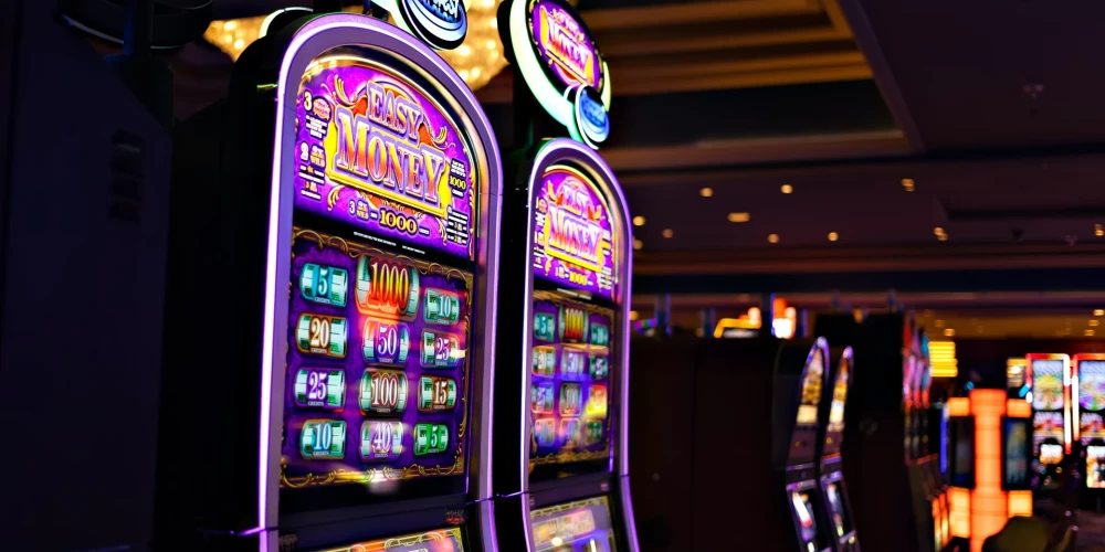 Saeima konceptuāli atbalsta pasākumus azartspēļu ierobežošanai, tostarp jaunus vecuma ierobežojumus