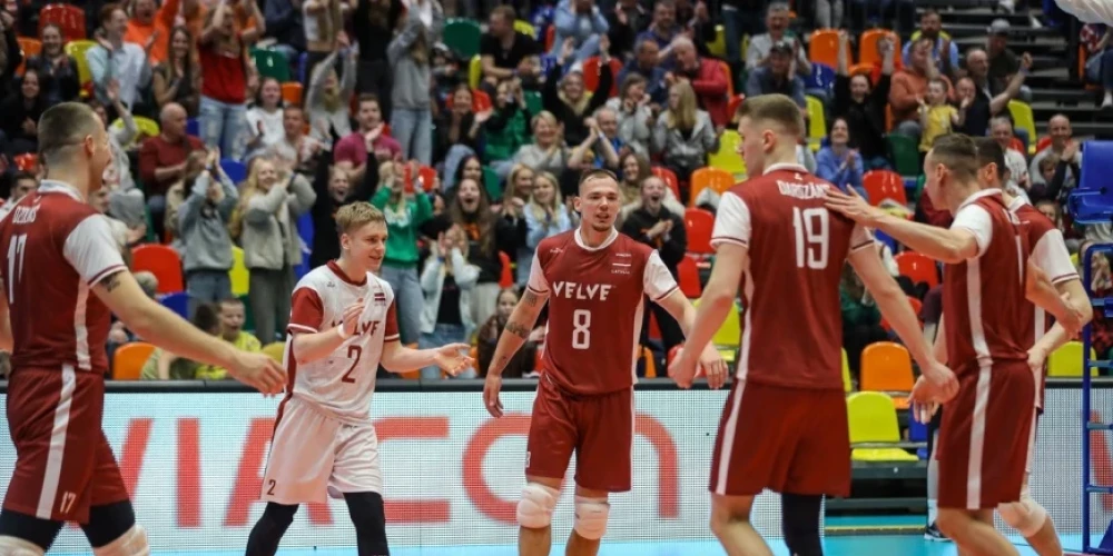 Latvijas volejbola izlase Eiropas Zelta līgā vēlreiz piekāpjas Čehijai