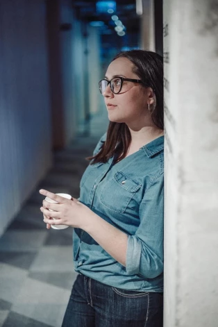 "Для меня важно говорить громко, поддерживать и создавать ценности современной Латвии вместе с другими латышами", - говорит о своей позиции Владислава.