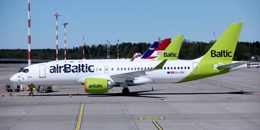 Люди стали чаще летать! В мае число пассажиров airBaltic увеличилось в 4 раза