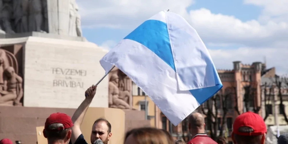 Движение "Русский голос против войны" уже провело митинг 23 апреля у памятника Свободы в Риге, потребовав немедленного прекращения войны России против Украины.