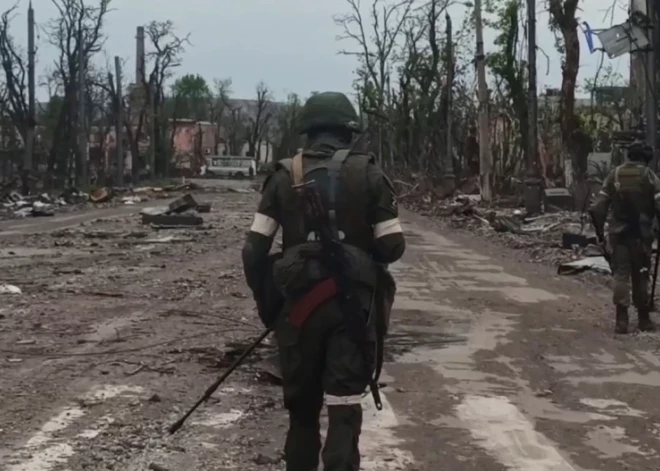 Mariupoles mērs atklāj, kā Krievijas militāristi ņirgājas par pilsētniekiem