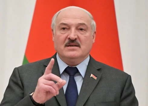 Lukašenko pieļauj, ka Baltkrievija varētu "karot par Rietumukrainu"