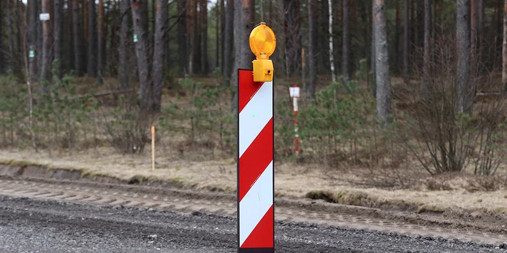 Latvijā vairāk nekā 80 ceļu posmos turpinās būvdarbi