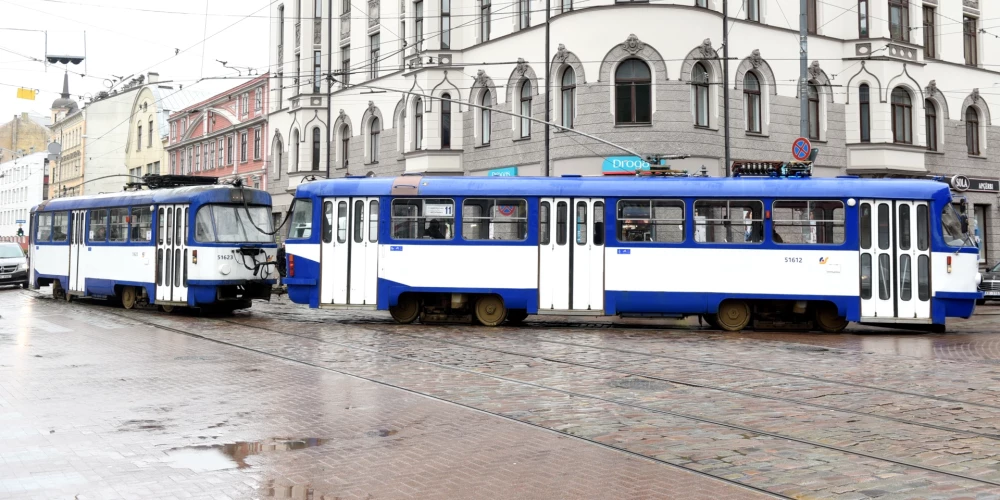 "Rīgas satiksme" pērnā gada peļņu investēs trolejbusu un tramvaju infrastruktūrā