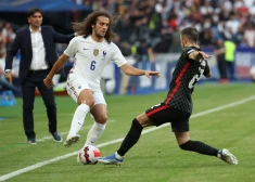 Mačs "Stade de France" stadionā Parīzē noslēdzās ar rezultātu 1:0 (1:0) Horvātijas labā.