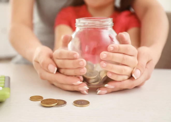 Svarīgākās lietas, kas katram vecākam jāzina par ģimenes pabalstu