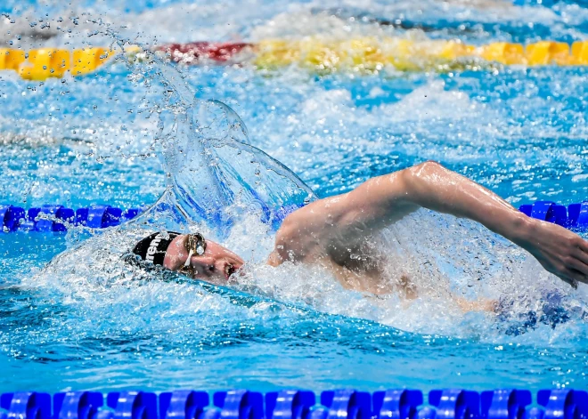 Latviju pasaules čempionātā peldēšanā pārstāvēs Maļuka, Ņikitina, Bobrovs un Feldbergs