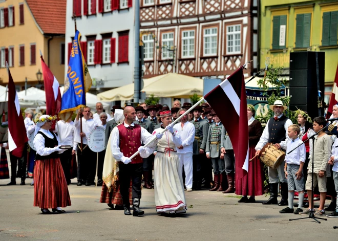 Sākušies vieni no šī gada lielākajiem latviešu kultūras svētkiem - "Eslingenas dziesmu svētkiem – 75"