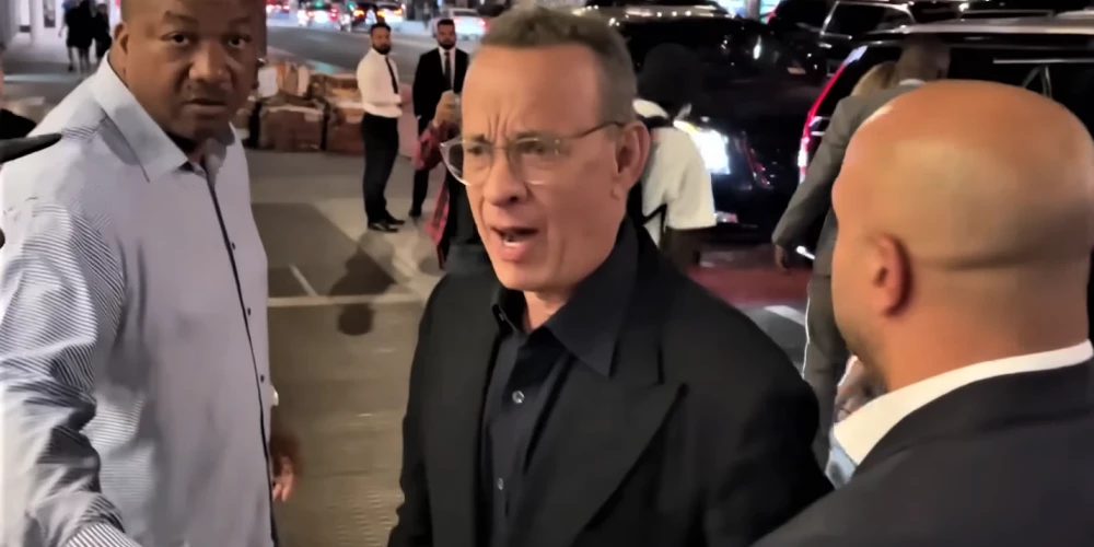 Fani nokaitinājuši aktieri Tomu Henksu