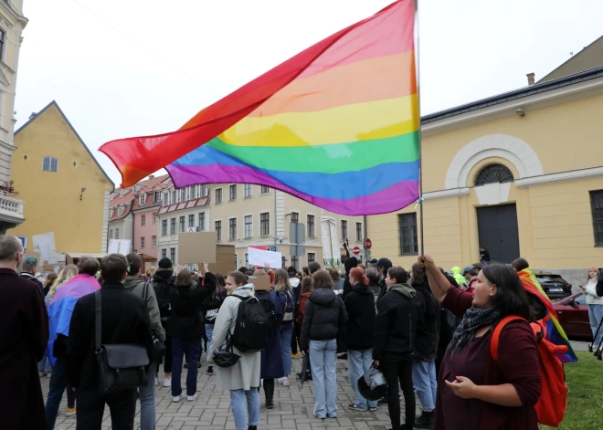 В субботу столичные улицы перекроют: пройдет шествие Рижского прайда