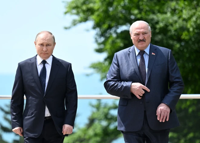 Лукашенко заявил, что Путин не просил его воевать против Украины, но пригрозил "реакцией" из-за Польши