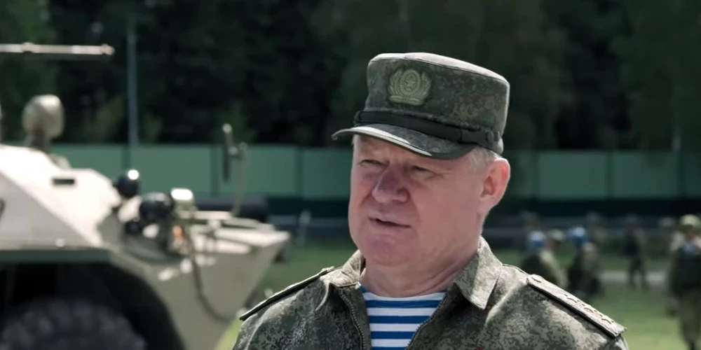 Andrejs Serdjukovs tiek vainots par zemo efektivitāti un lielajiem zaudējumiem starp Krievijas desanta vienībām.