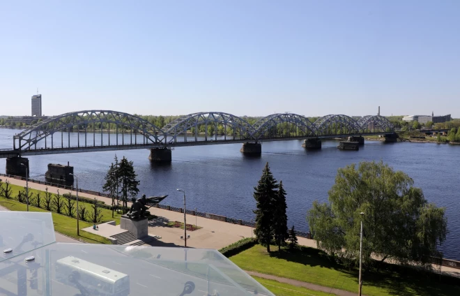 Железнодорожный мост