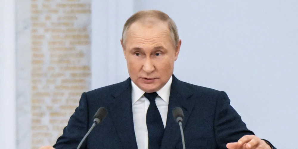 Украинский дипломат: Путин намерен объявить об окончании войны в конце августа