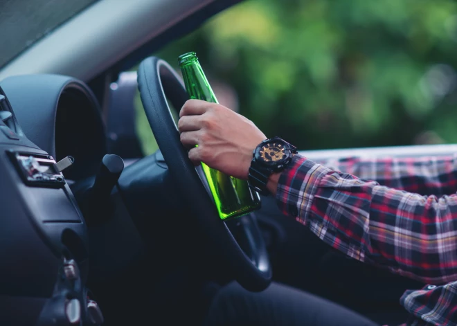 CSDD: люди не понимают, какой ущерб может нанести бокал пива перед поездкой