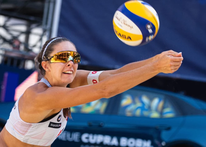 Kravčenoka/Valkenhorsta neiekļūst "King of the Court" finālā