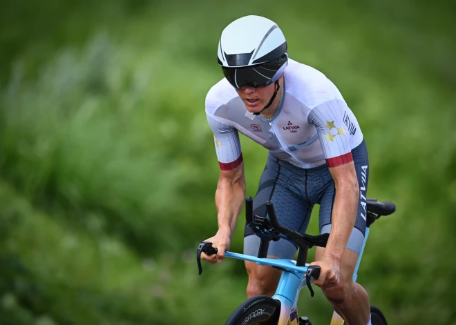 Skujiņš un Neilands startēs "Tour de France"