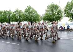 В Риге в субботу из-за военного парада будут ограничения в движении транспорта