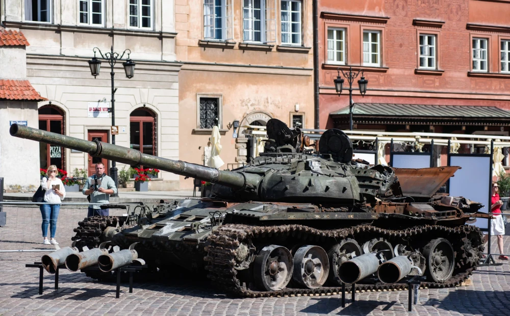 Russian tanks have reached Warsaw, but not in a way that is pleasing to the occupiers