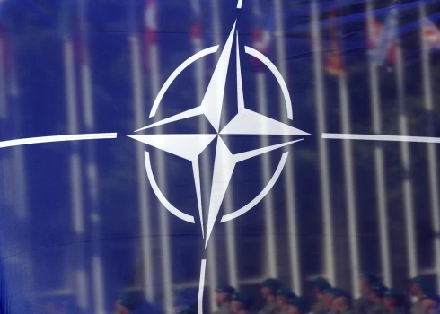 NATO paplašinātās klātbūtnes Latvijā kaujas grupai pievienosies Ziemeļmaķedonija