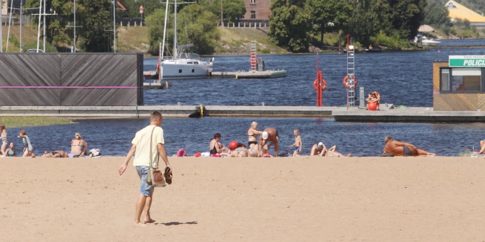 Rīgas domes Mājokļu un vides departaments: Ķīpsalas peldvietā var droši peldēties