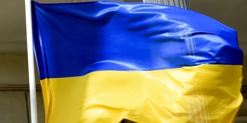 Valdība atbalsta resursu novirzīšanu Ukrainas dienestiem