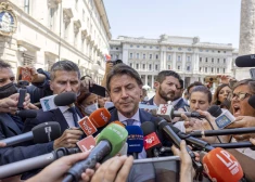 Itālijā izdevies novērst krīzi valdībā