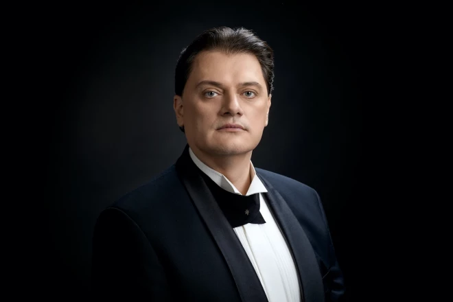 Тенор Александр Антоненко