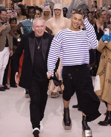 Жан-Поль Готье и Оливье Рустен в конце показа