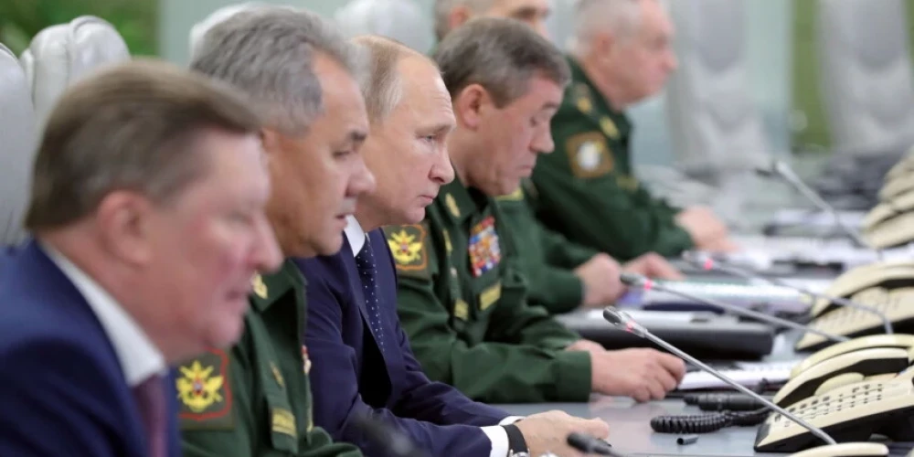 Putins ļoti nevēlas, lai kāds no Krievijas ģenerāļiem gūtu popularitāti uz kara fona Ukrainā, ziņo avoti