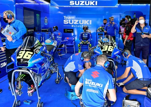 "Suzuki" pēc šīs sezonas pametīs "MotoGP"